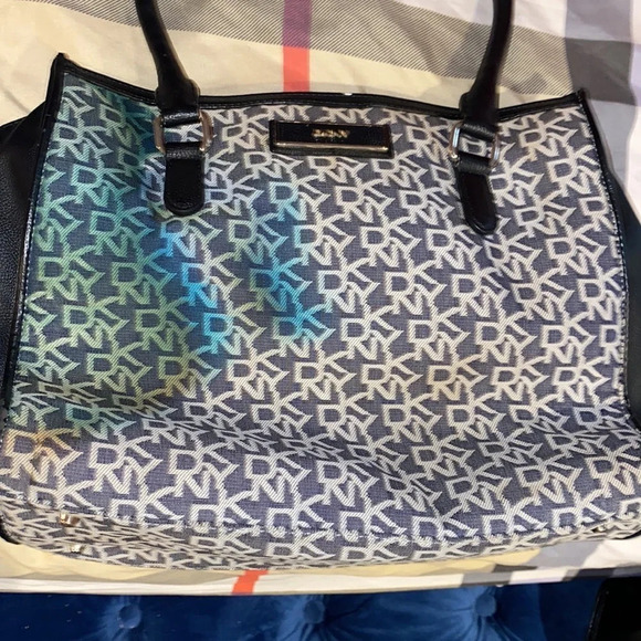 DKNY Logo tote handbag - Picture 6 of 16